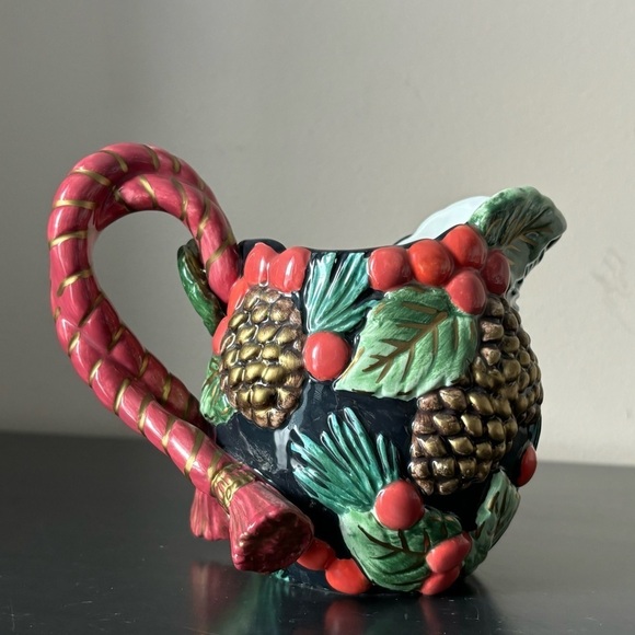 Fitz & Floyd Hand Crafted Holiday Mug Pine Cones Holly Ivy Tassles EUC - Picture 7 of 7